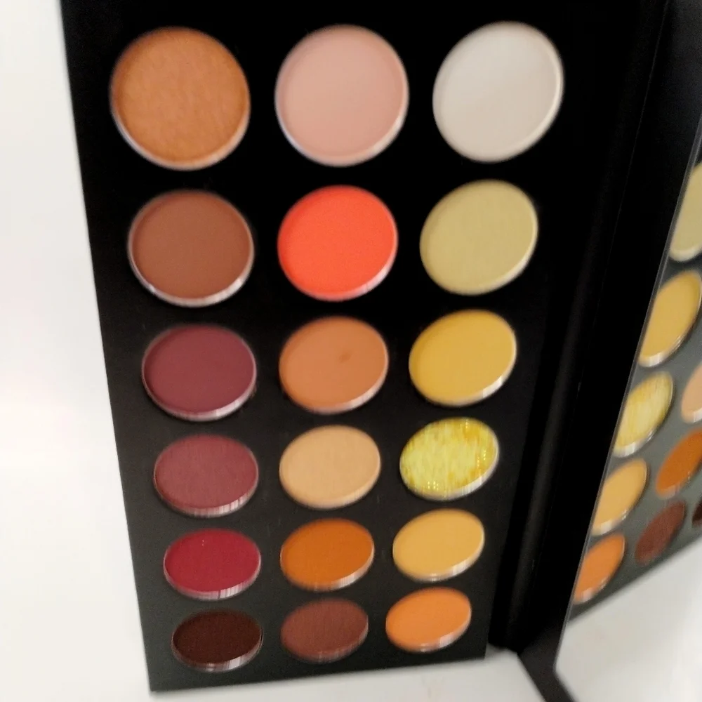 MORPHE 18S‎ Sunset Beats Artistry Eyeshadow Palette FREE Brush DISCONTINUED